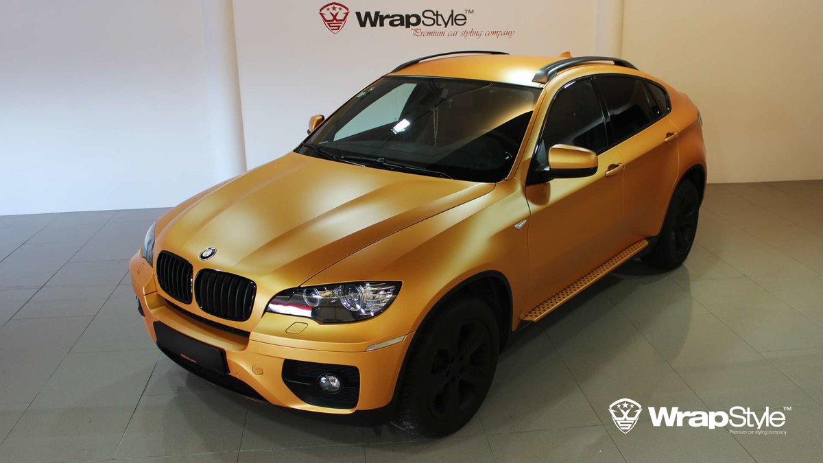 BMW X6 - Gold Satin wrap - cover