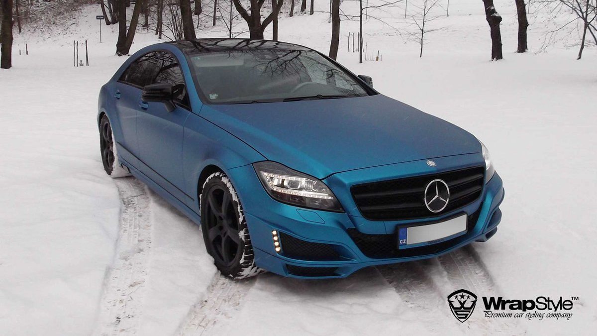 Mercedes Brabus - Electric Blue Satin wrap - cover