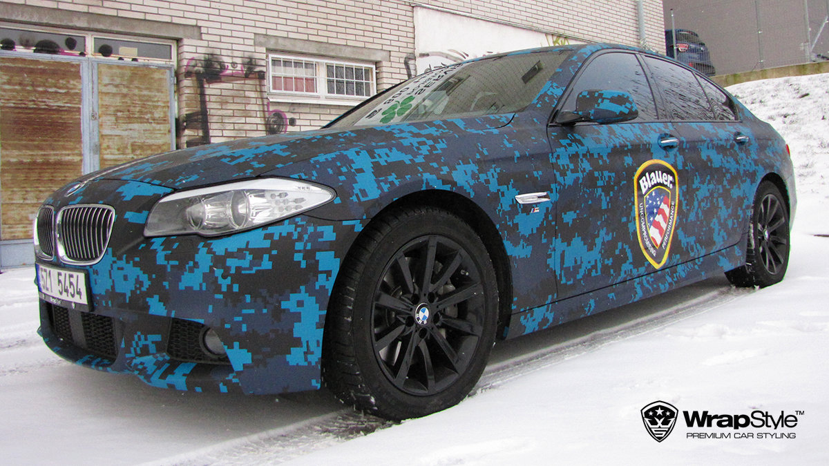 BMW 5 - Blue digi camo - cover