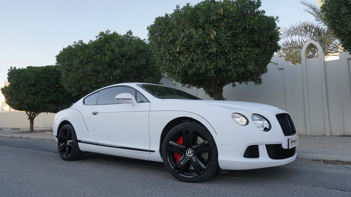 Bentley Continental  - White Matt wrap - cover