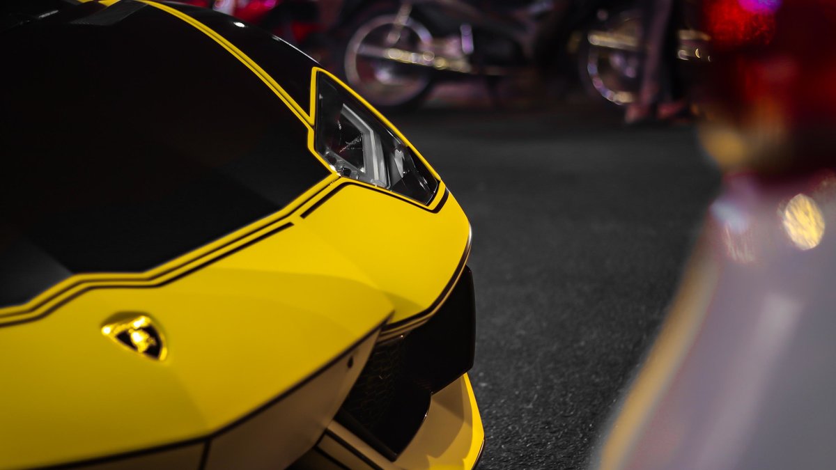 Lamborghini Aventador - Yellow Matt wrap - img 3