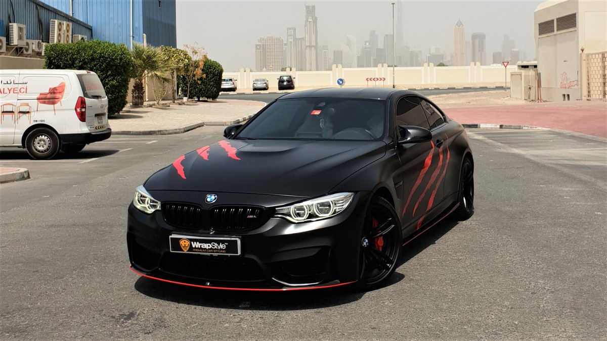 BMW M4 - Red Scratches wrap - img 2