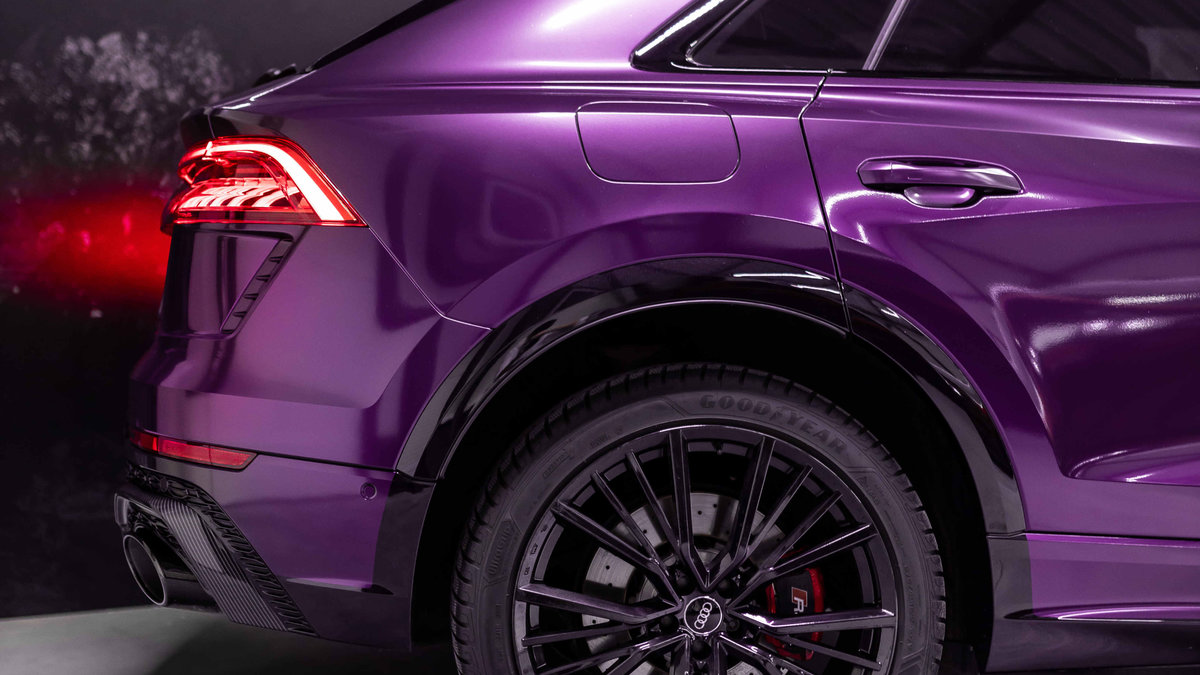 Audi RS Q8 - Purple Black Iridescent - img 3
