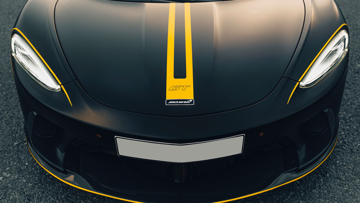 McLaren GT - Black Satin Wrap - img 2