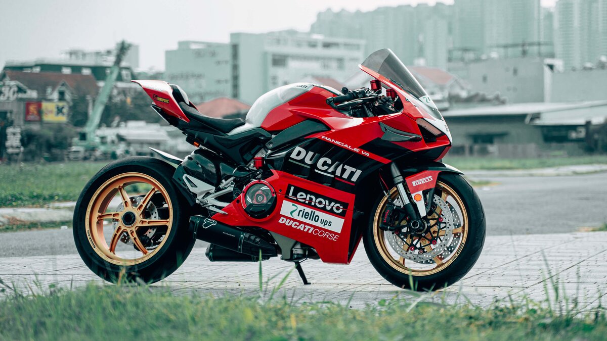 Ducati Panigale V4 - Racing Wrap - img 8