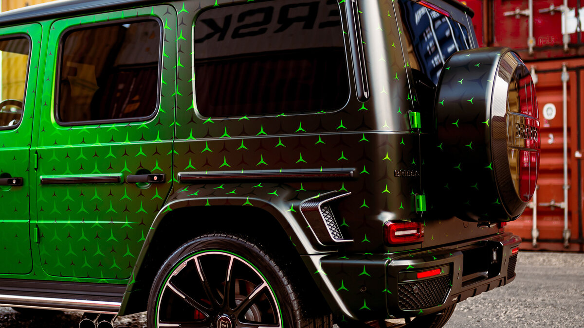 Mercedes-Benz G63 Brabus - Mercedes Gradient Wrap - img 2