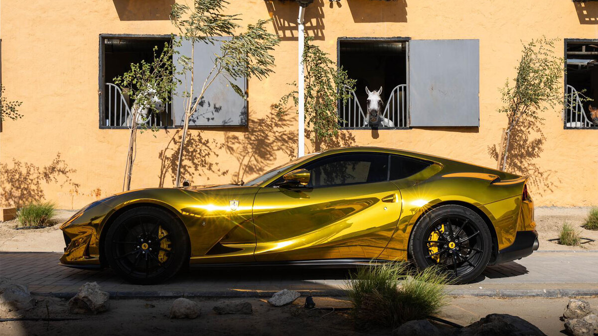 Ferrari 812 Superfast - Gold Chrome Wrap - img 8