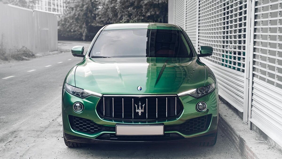 Maserati Levante - Racing Green Wrap - img 3