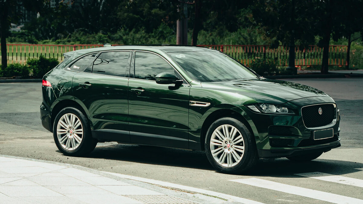 Jaguar F-Pace - Midnight Green Wrap - img 3