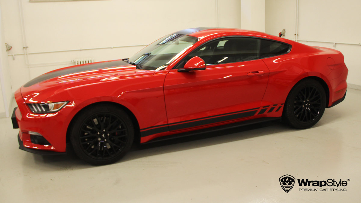Ford Mustang - Stripes design - img 1