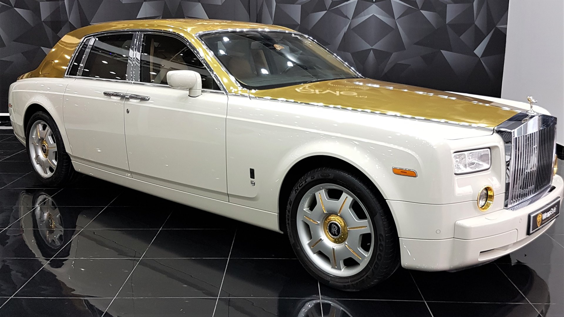 Gold and White RollsRoyce Wraith by MANSORY FOR SALE  Slaylebrity