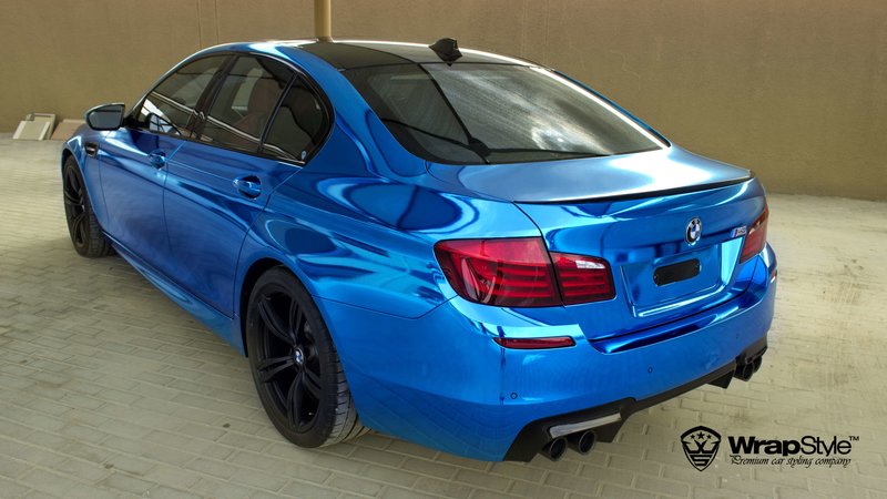 BMW M4 - Blue Chrome wrap