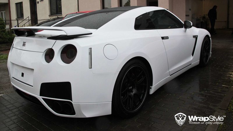 Nissan GTR - White Matt wrap