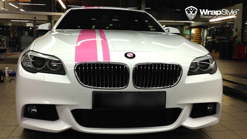 BMW 5 F10 - Pink Performance design - cover small