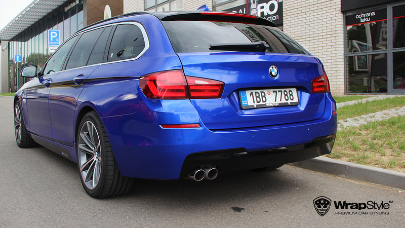 BMW 5 - 3M Cosmic Blue Gloss wrap - cover small