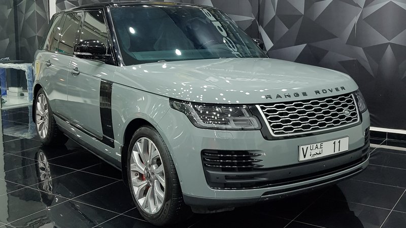 Range Rover HSE - Grey Gloss wrap