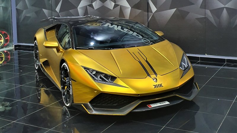 Lamborghini Huracan - Gold Matt wrap