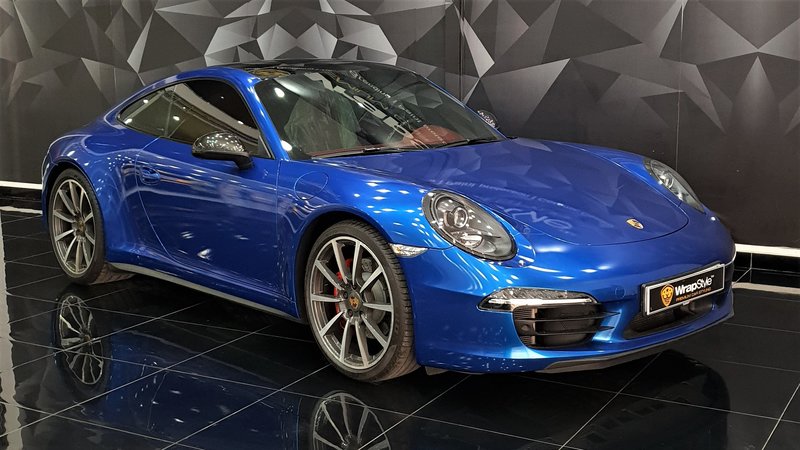 Porsche 911 - Blue Gloss wrap