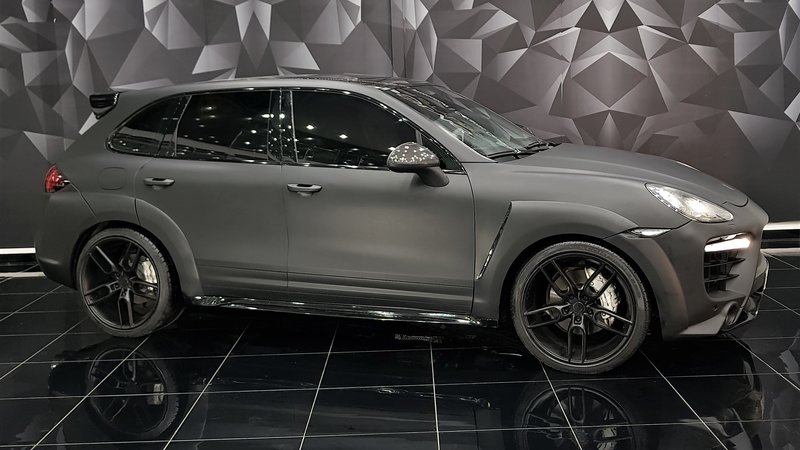 Porsche Macan - Black Matt wrap