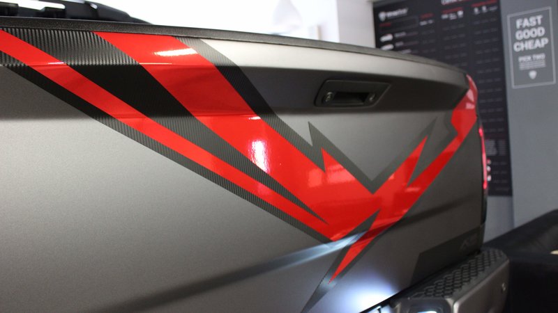 Dodge RAM - Red Chrome design - img 2 small