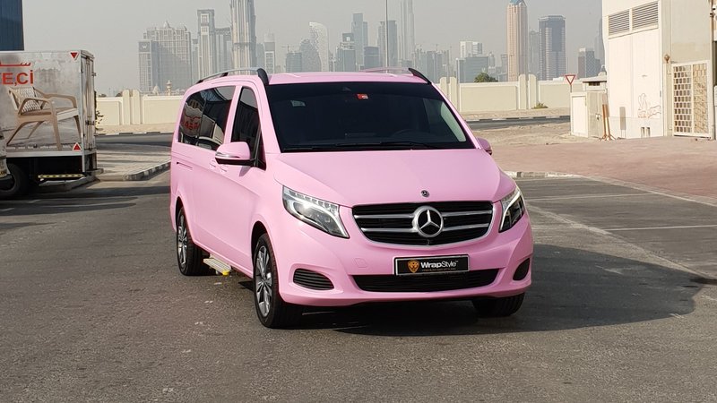 Mercedes Sprinter - Pink Satin wrap - img 2 small