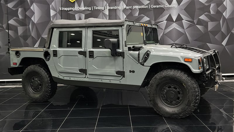 Hummer H1 - Green Satin wrap