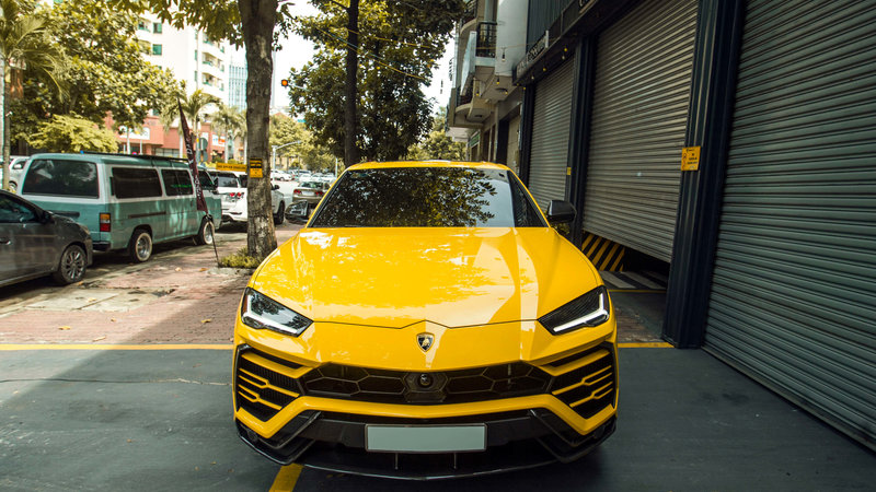 Lamborghini Urus - Yellow Wrap - img 1 small