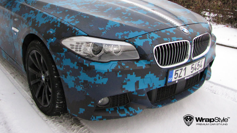BMW 5 - Blue digi camo - img 3 small
