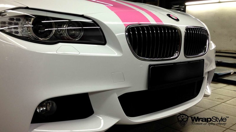 BMW 5 F10 - Pink Performance design - img 1 small